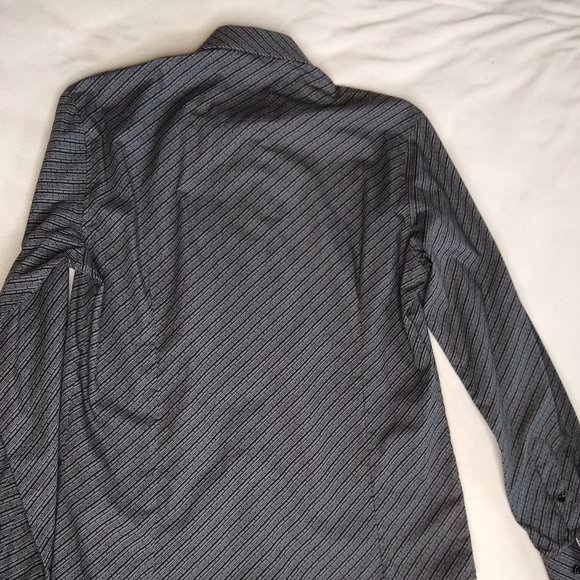 NWOT Grey Black Patterned Button Down Dress Shirt - Picture 6 of 10
